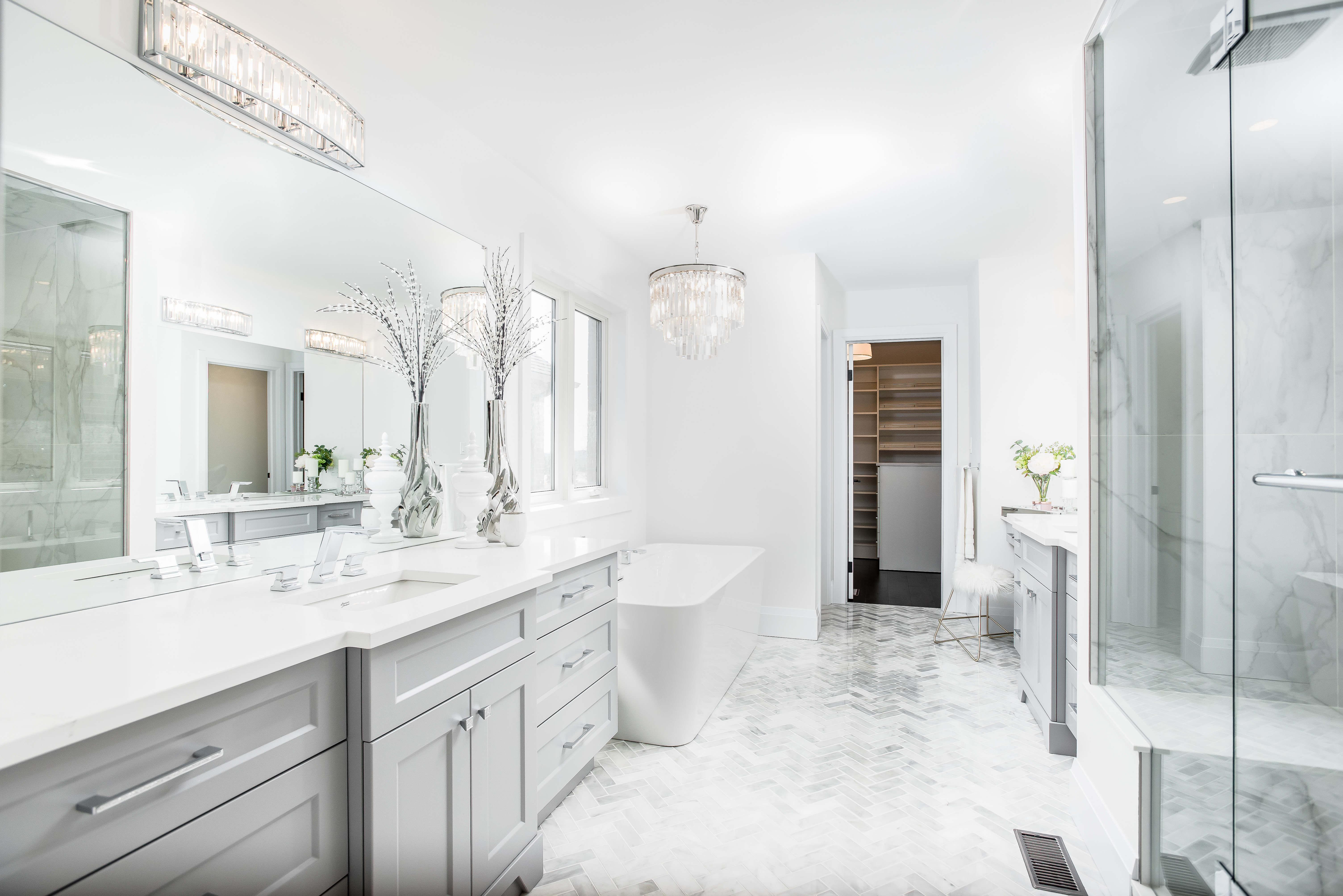 Luxurious Upgrades You Don't Want To Skip For Your Ensuite