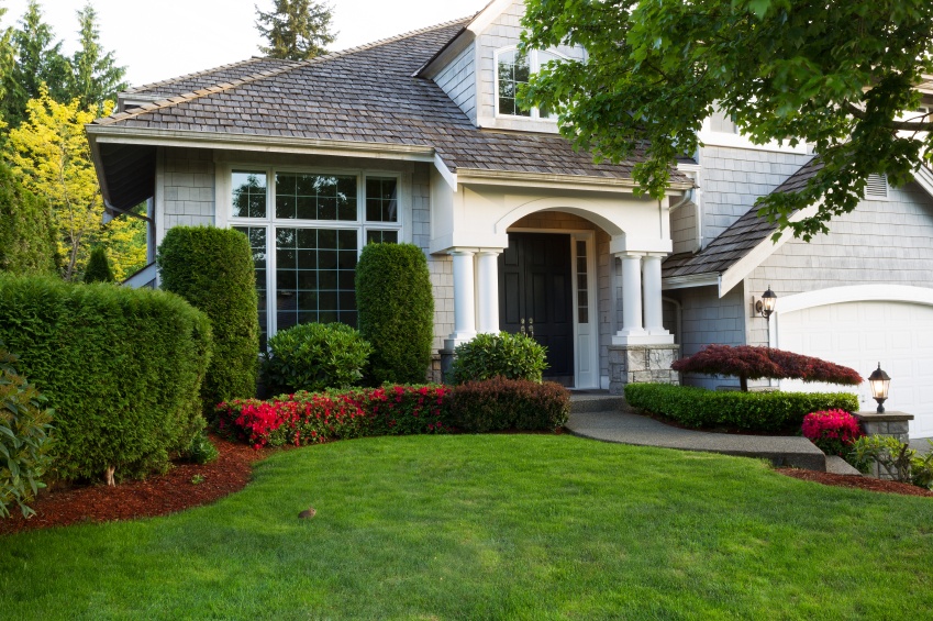 preparing_to_sell_your_kitchener_waterloo_home_landscaping_tips