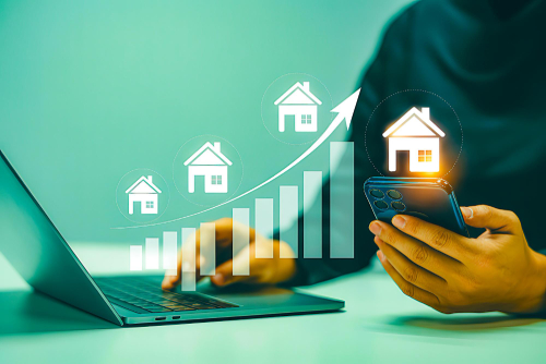 sell-the-house-first-or-buy-a-house-first