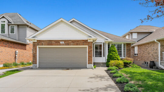homes sold in laurelwood neighbourhood waterloo